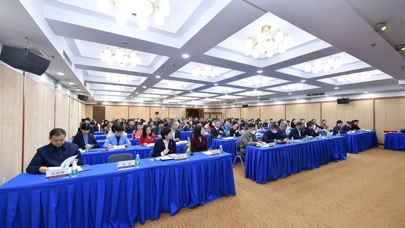 上班族学历提升，如何选择正规渠道？**